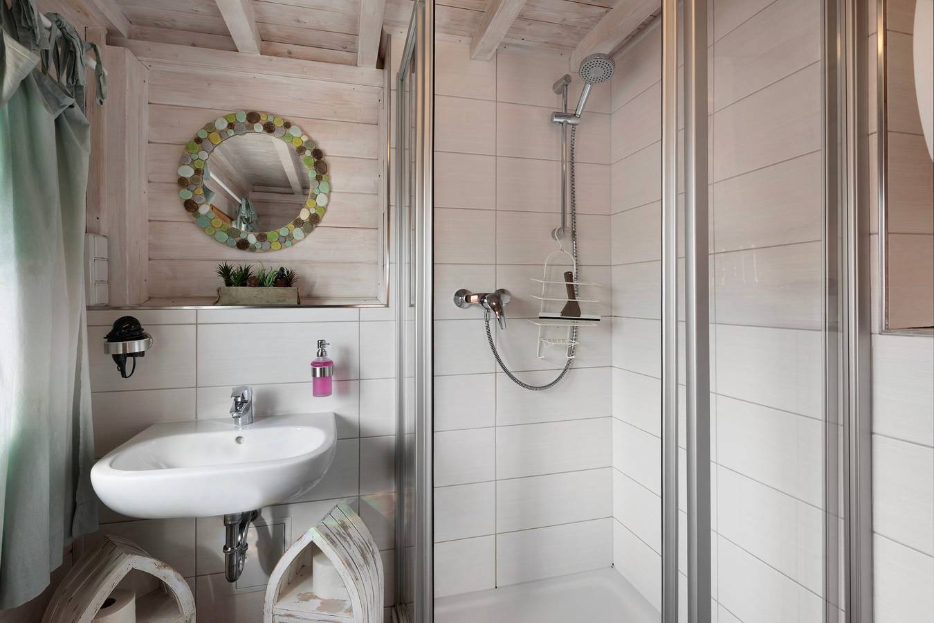 Vakantiehuis 'Seebrise - Marina Mücheln' met uitzicht op het meer, wifi en airconditioning, foto 8