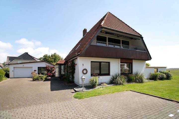 Ferienwohnung für 2 Personen, mit Garten in Stinteck