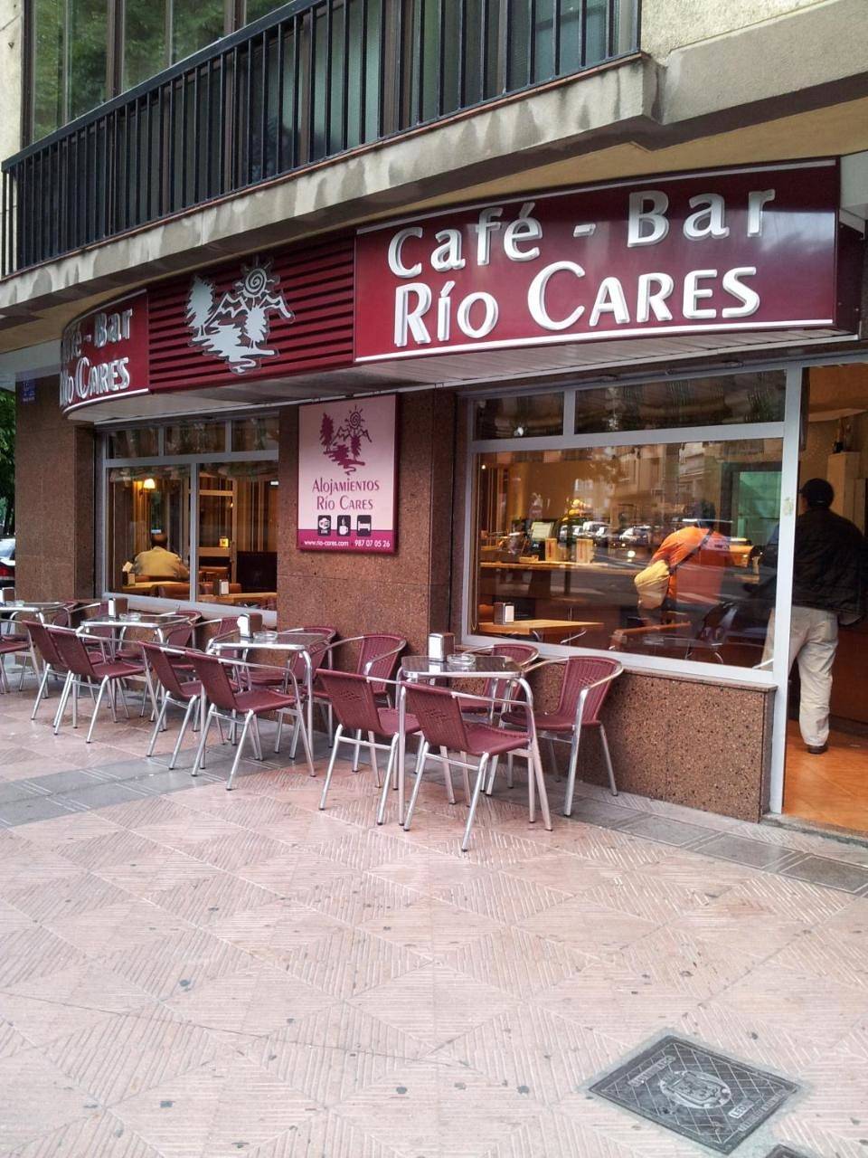 Triple Room in León, Chaîne Cantabrique