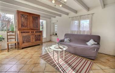 Maison De Vacances pour 4 Personnes dans Saint-Denis-du-Pin, Région de Saint-Jean-d'Angély, Photo 2