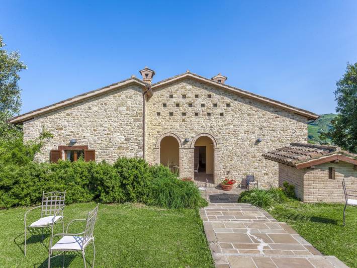 Apartamento entero, Casa en Belforte con Piscina in Belforte all'Isauro, Pesaro-Urbino