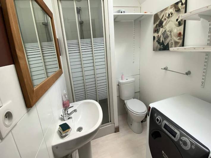 Gîte pour 9 personnes, avec balcon à Laveissière - 4