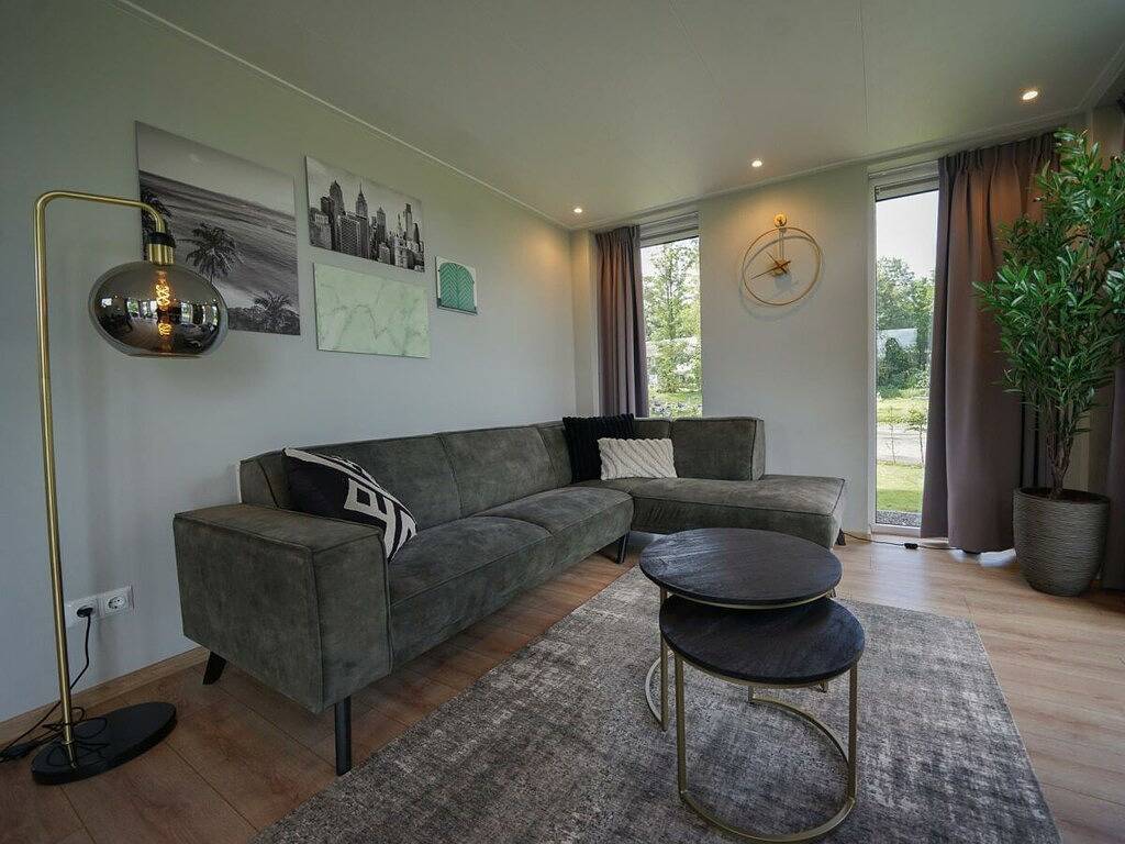 Villa in Nunspeet mit Sauna und Terrasse in Nunspeet, Veluwe