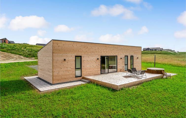 Ferienhaus für 6 Personen, mit Terrasse und Garten in Hostrup Strand
