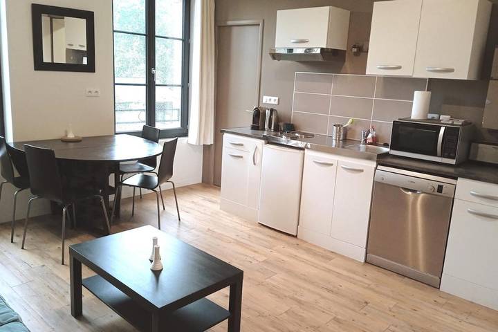 Gîte pour 4 personnes, avec jardin à La Chapelle-sur-Dun - 4