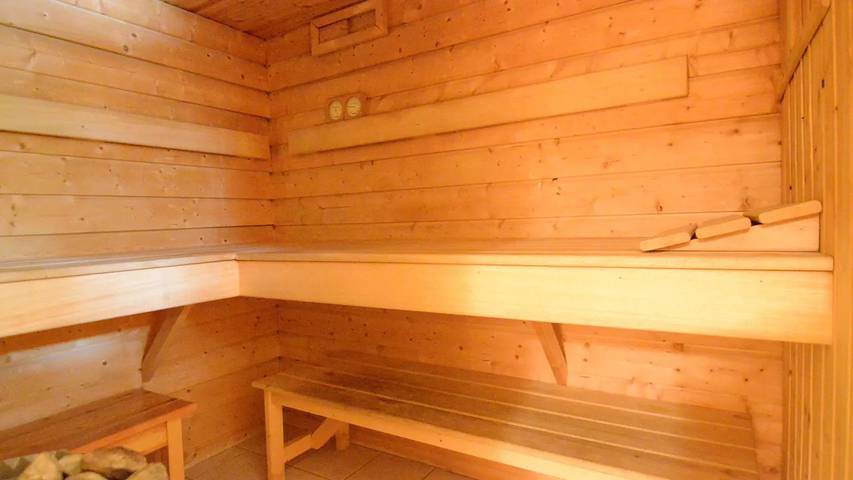 Location de vacances pour 5 personnes, avec sauna et jardin dans Sourbrodt - 2