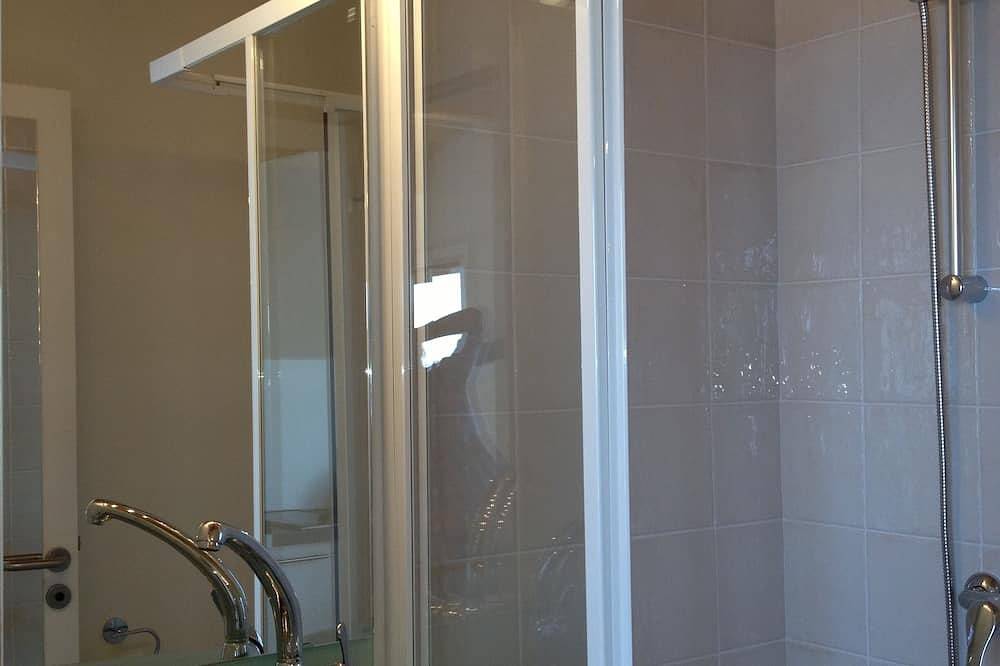 Apartamento entero, Pequeño pero agradable, excelente área de senderismo justo afuera de la puerta in Tejinetilla, San Cristóbal de La Laguna