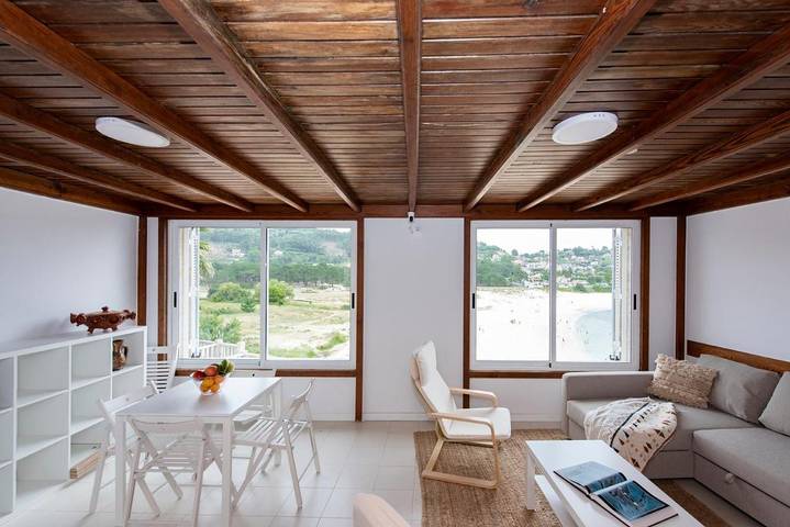 Chalet para 14 personas, con piscina además de jardín y vistas en Morrazo - 4