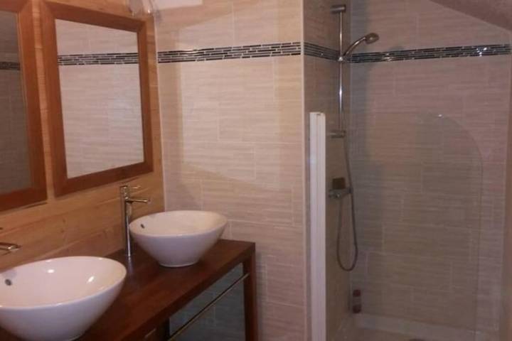 Gîte pour 10 personnes, avec piscine et jardin à Sergeac - 3