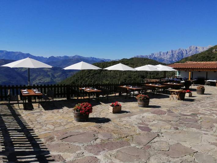 Casa rural para 2 personas, con Terraza y Vistas en Cabezón de Liébana