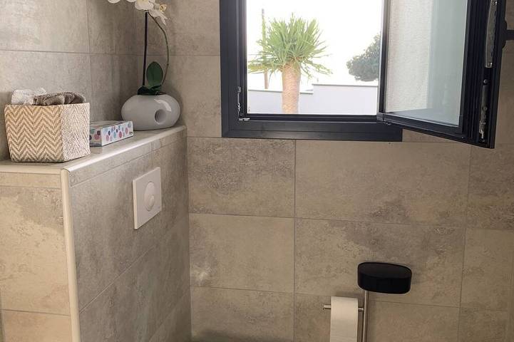 Gîte pour 4 personnes, avec jardin et terrasse dans Plage d'Agosta - 4