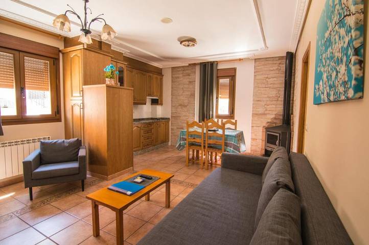 Casa rural para 4 personas, con jardín además de piscina y vistas en Provincia de Cáceres - 3