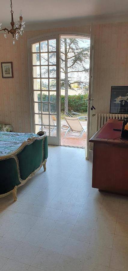 Maison d’hôte pour 2 personnes, avec jardin ainsi que vue et terrasse à Sanary-sur-Mer - 4