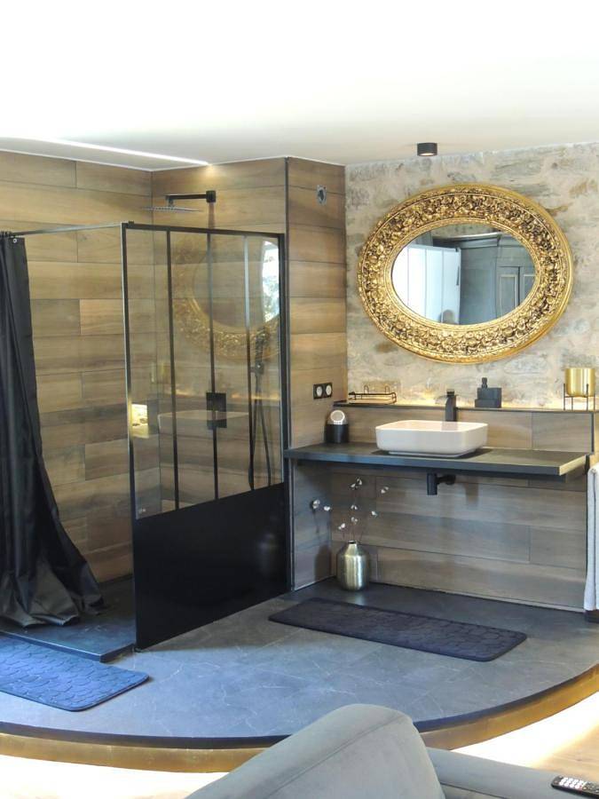 Gîte pour 2 personnes, avec terrasse ainsi que vue et jardin à Saint-Dolay - 4