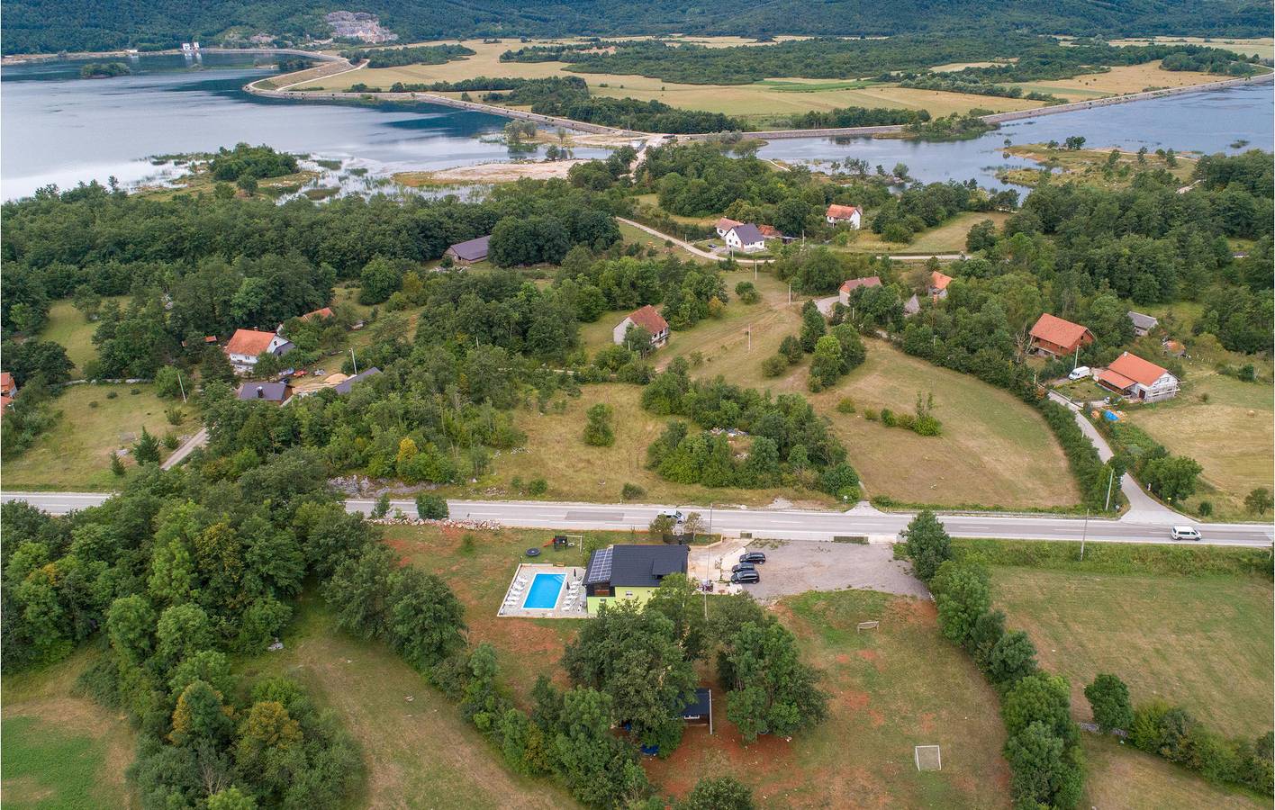 Kuća za odmor za 14 osoba s vrt in Ličko-senjska županija