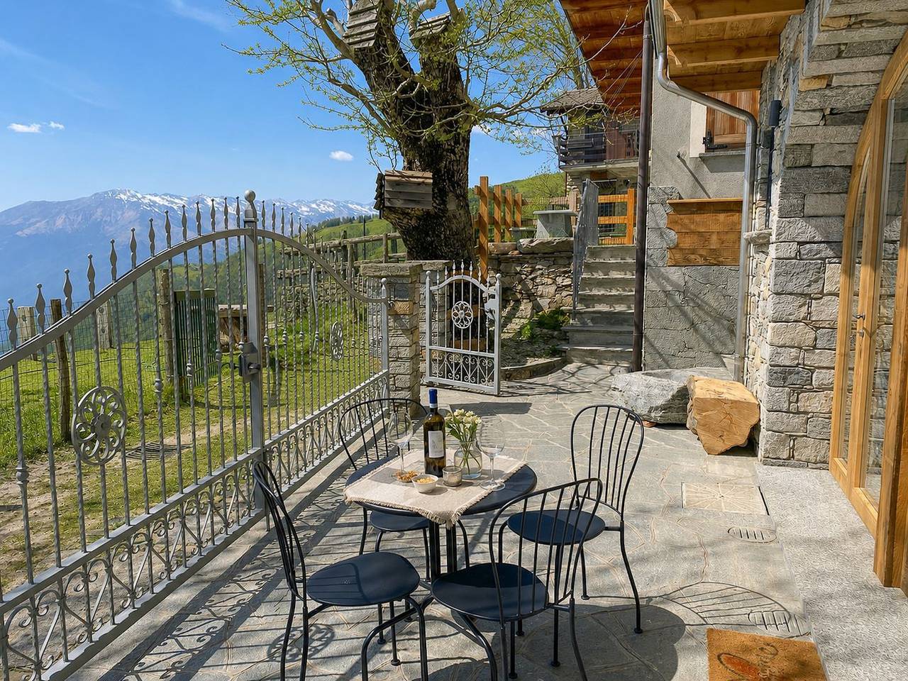 Rustico Bella Vita Bungalow in Montalto, Montemezzo