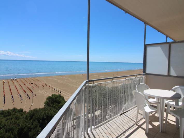 Ferienwohnung für 6 Personen, mit Balkon/Terrasse und Ausblick sowie Meerblick - 1