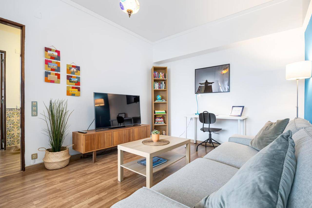 Apartamento inteiro, Cacilhas Amazing view of Lisbon close to beach Caparica in Cacilhas, Almada