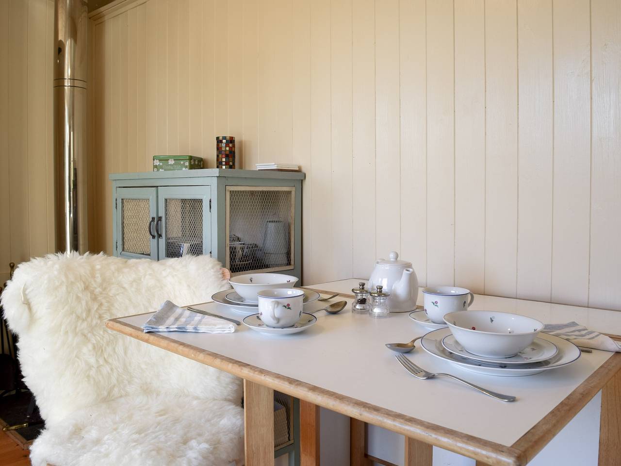 Molly The Shepherds Hut in Oxfordshire