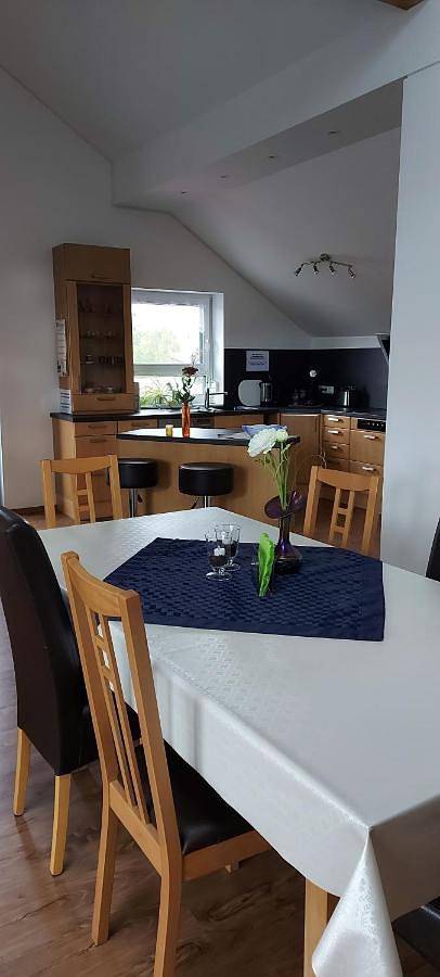 Ferienwohnung für 6 Personen, mit Balkon und Ausblick in Memmingen - 3