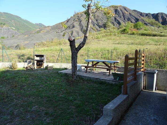 Gîte pour 5 personnes, avec balcon et jardin à La Robine-sur-Galabre - 4