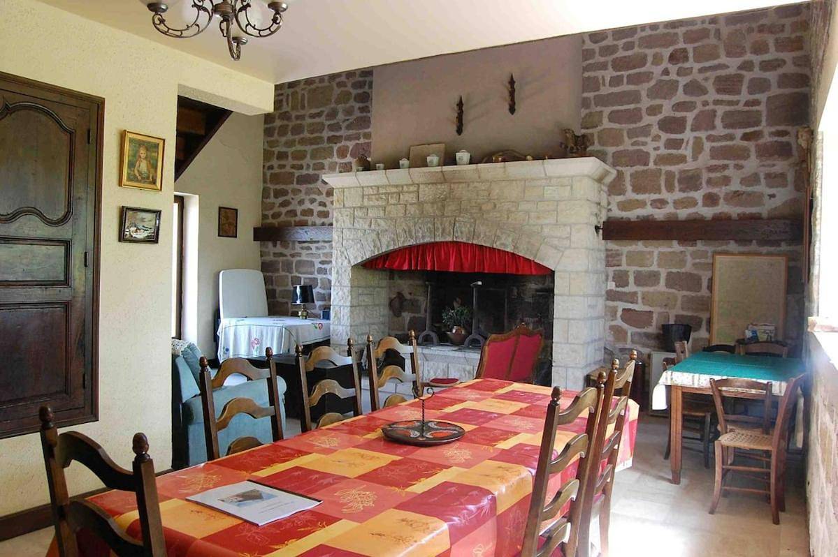 Gîte familial à la campagne in Brignac-la-Plaine, Région de Brive-la-Gaillarde