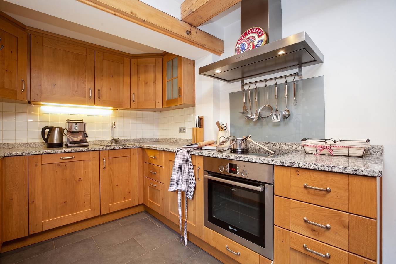 Geheel appartement, Apt Clusettes 1-min walk to ski + parking & Wifi in Chamonix, Mont Blanc-massief