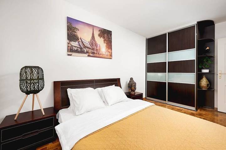 Appartement entier, Luxurious family apartment near Złote Tarasy in Varsovie, Mazovie