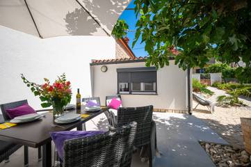 Villa for 2 People in Medulin, Istria, Photo 2