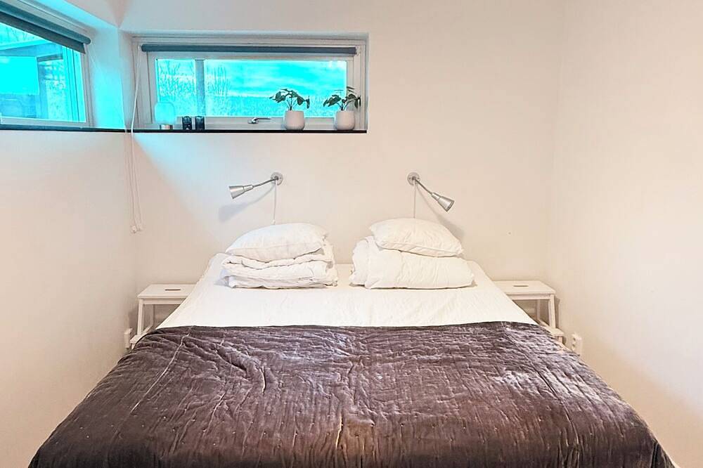 Modern, child-friendly mountain cabin - peaceful location & incredible views. Pets allowed. in Branäs, Värmland