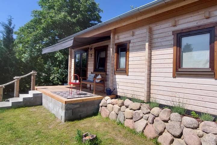 Bungalow für 6 Personen, mit Terrasse und Garten