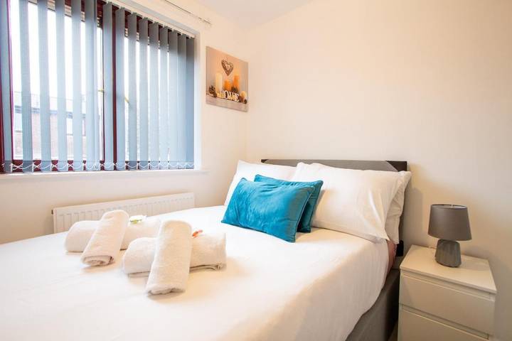 Bed and breakfast for 2 people in Sheffield