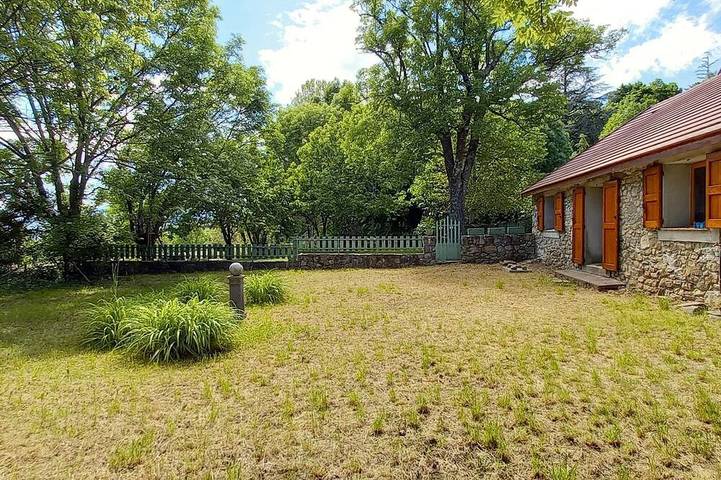 Chalet pour 6 personnes, avec jardin et terrasse - 1