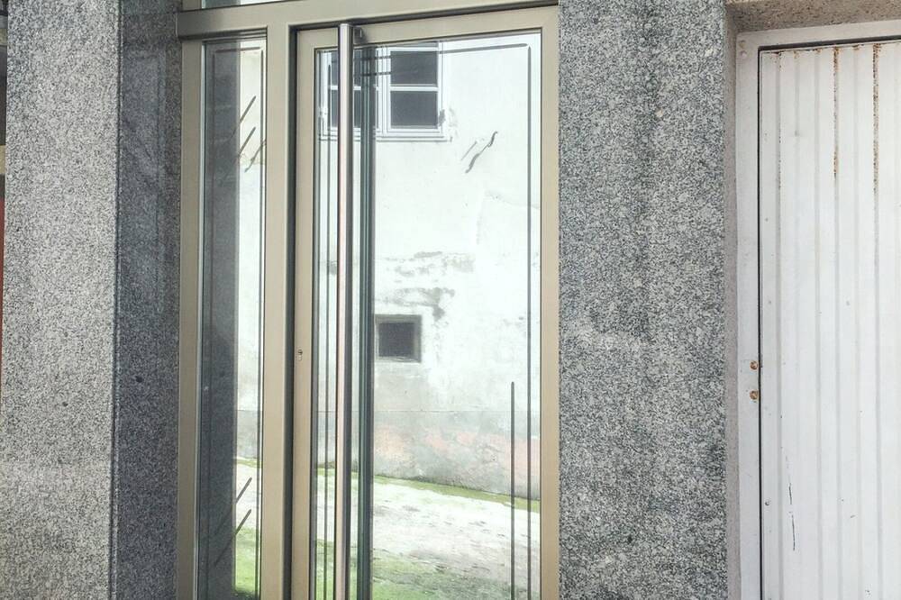 Entire apartment, Homerez - Apartment in Laxe with Balcony in Laxe, Costa da Morte