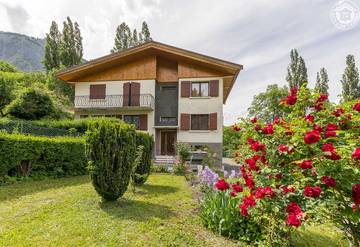 Gîte pour 5 personnes, avec jardin à Saint-Martin-d'Arc