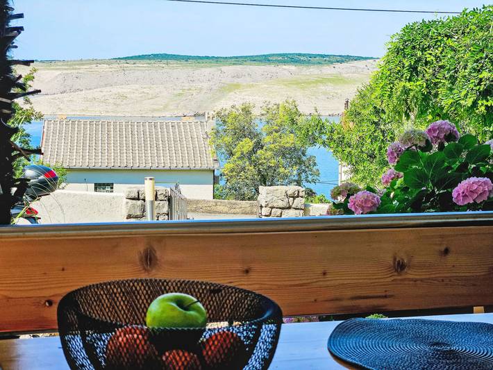 Ferienwohnung für 5 Personen, mit Garten und Terrasse in Jadranovo