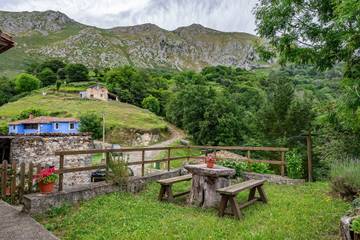 Casa Rural para 6 Personas en Cangas de Onís, Costa Verde, Foto 1