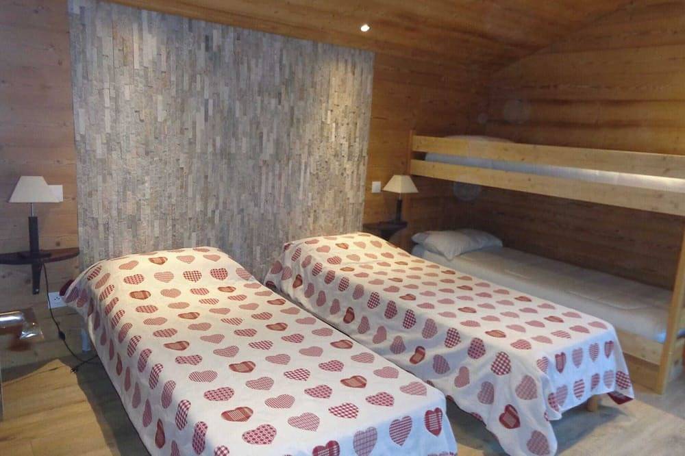 Chalet Aubier spa sauna at Domaine du Fraizier Thônes in Thônes, Annecy region