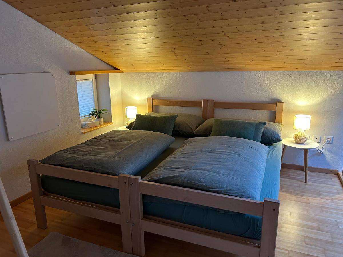 Ganze Wohnung, Wohnung am Postweg in Netstal, Glarus