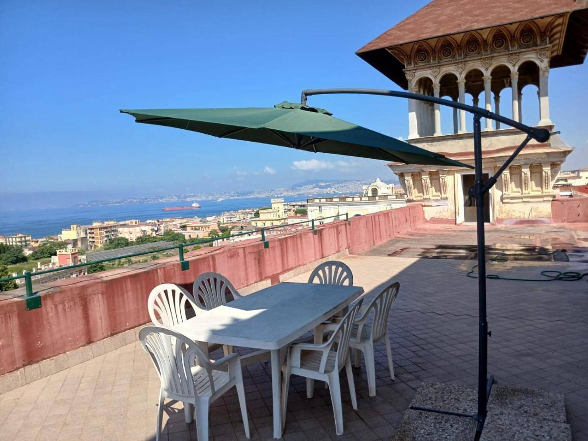 Appartamento intero, Two-Bedroom Apartment in Ercolano, Parco nazionale del Vesuvio