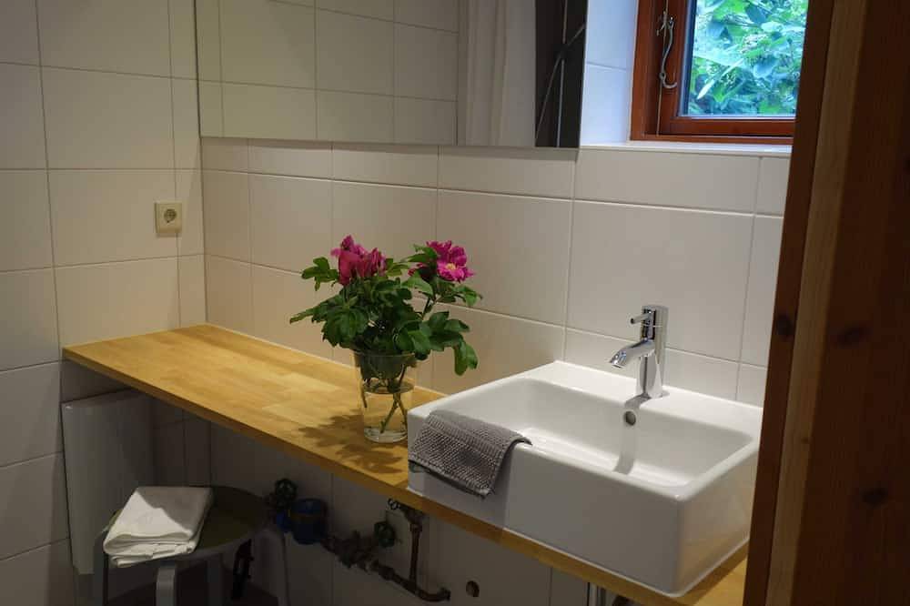 Entire apartment, Vacation home 9 - Holiday homes Michaelis 9 and 10 in Morgenitz in Mellenthin, Usedom