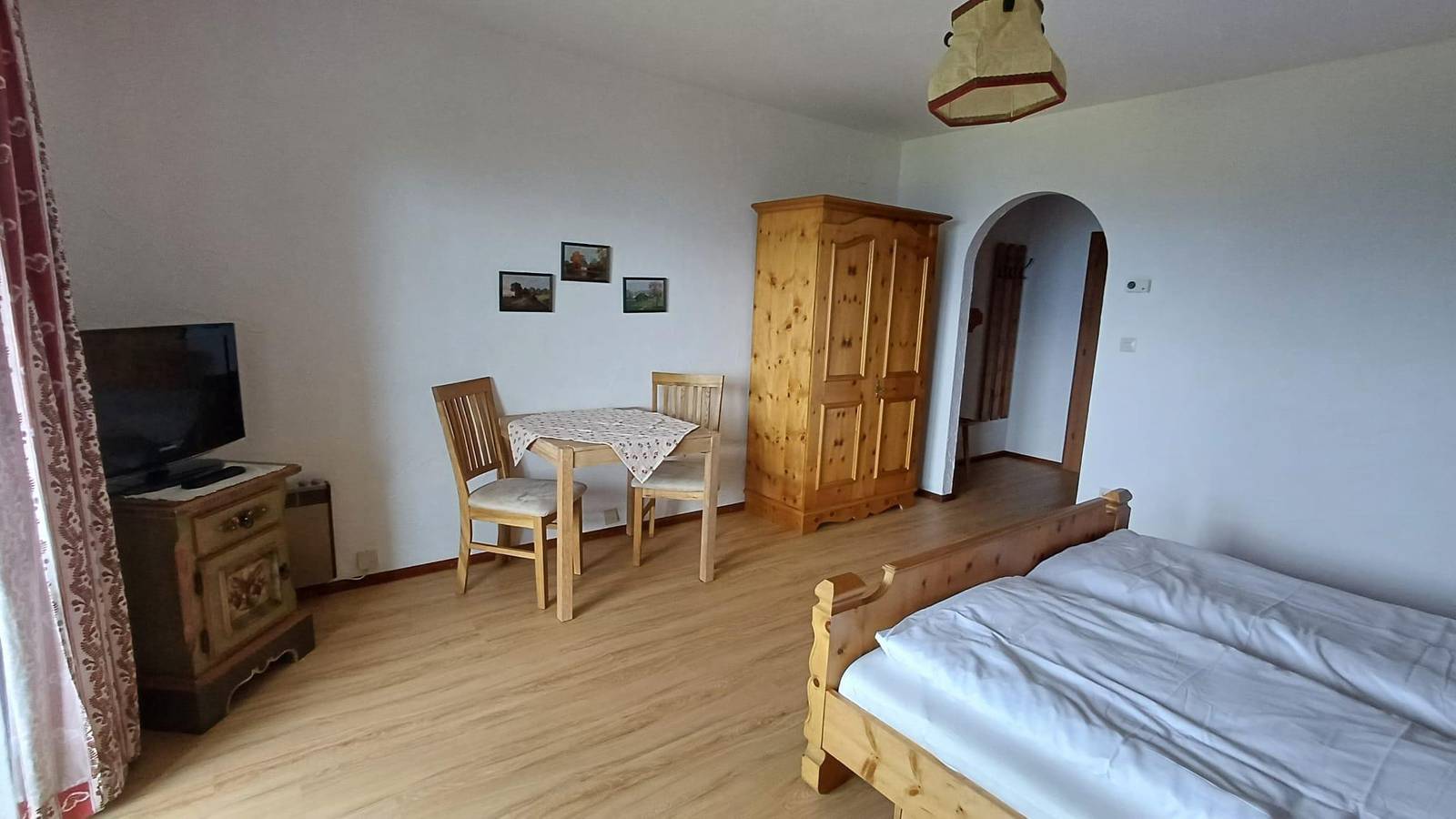 Ganze Ferienwohnung, Doppelzimmer mit Balkon in Millstatt, Bezirk Spittal an der Drau