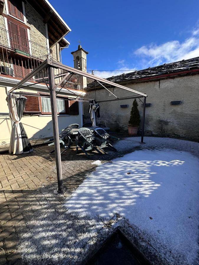 Gîte pour 4 personnes, avec vue ainsi que terrasse et jardin, animaux acceptés à Ala di Stura - 3
