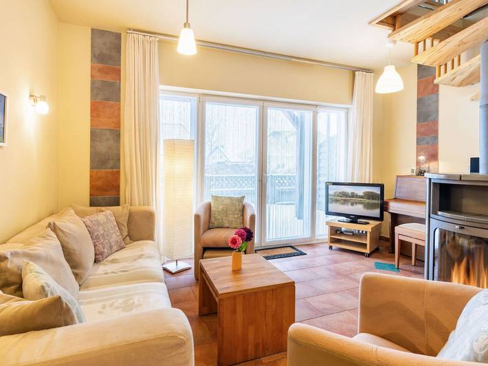 Ferienwohnung für 5 Personen, mit Balkon und Garten, kinderfreundlich