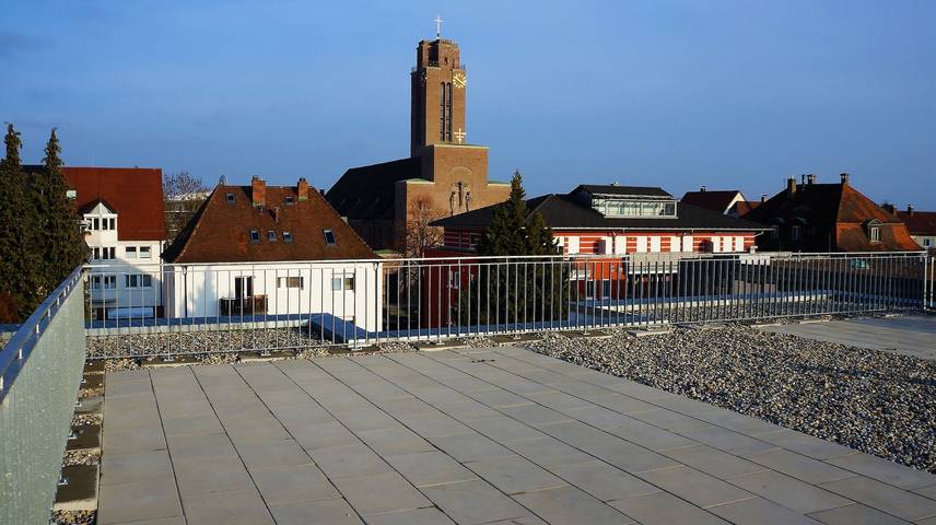 Ferienwohnung für 10 Personen, mit Terrasse und Ausblick in Friedrichshafen