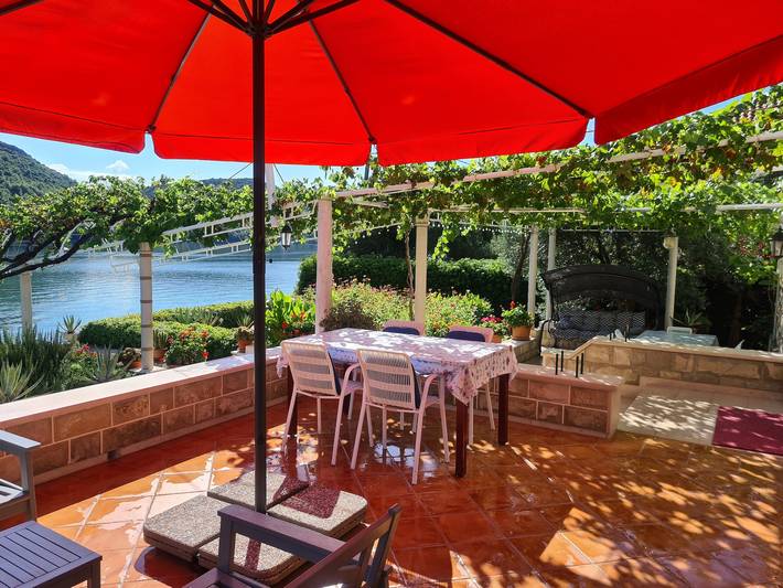 Ferienwohnung für 8 Personen, mit Balkon/Terrasse - 1