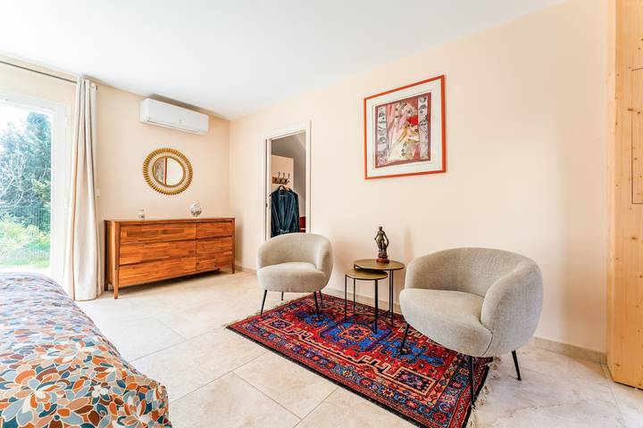Chambre pour 2 personnes, avec Jardin dans le Gard - 2