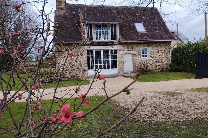 Location de vacances pour 6 personnes, avec jardin à Glandon
