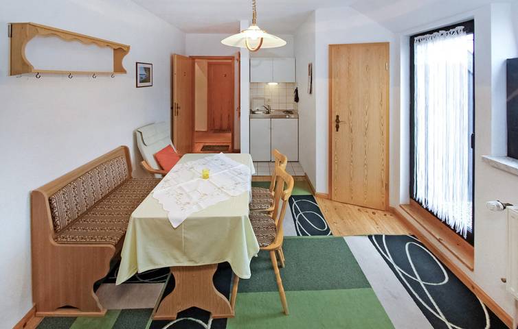 Ganze Ferienwohnung, Gemütliches Strandappartement mit Parkplatz, Terrasse und TV in Userin, Mecklenburg-Strelitz