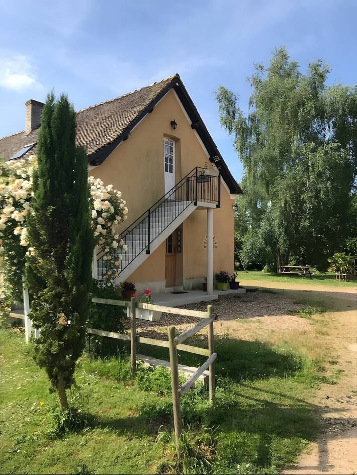 Location de vacances pour 2 personnes, avec Jardin à Courcemont
